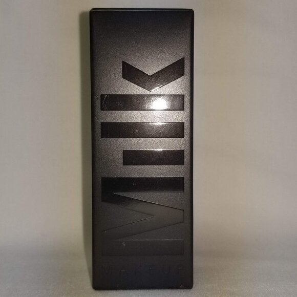 Milk Makeup - Pore Eclipse Non-Comedogenic Matte Blur Stick - Picture 2 of 7